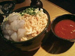 ソース味ではなく、“チリ味”で食べる「エビチリもんじゃ」