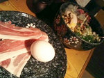 さくら焼 (豚、イカ、エビ、ねぎ、椎茸、豚バラ肉、卵)