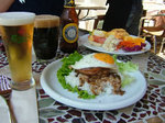 エッグベネディクト&ロコモコ、・・・Beer!